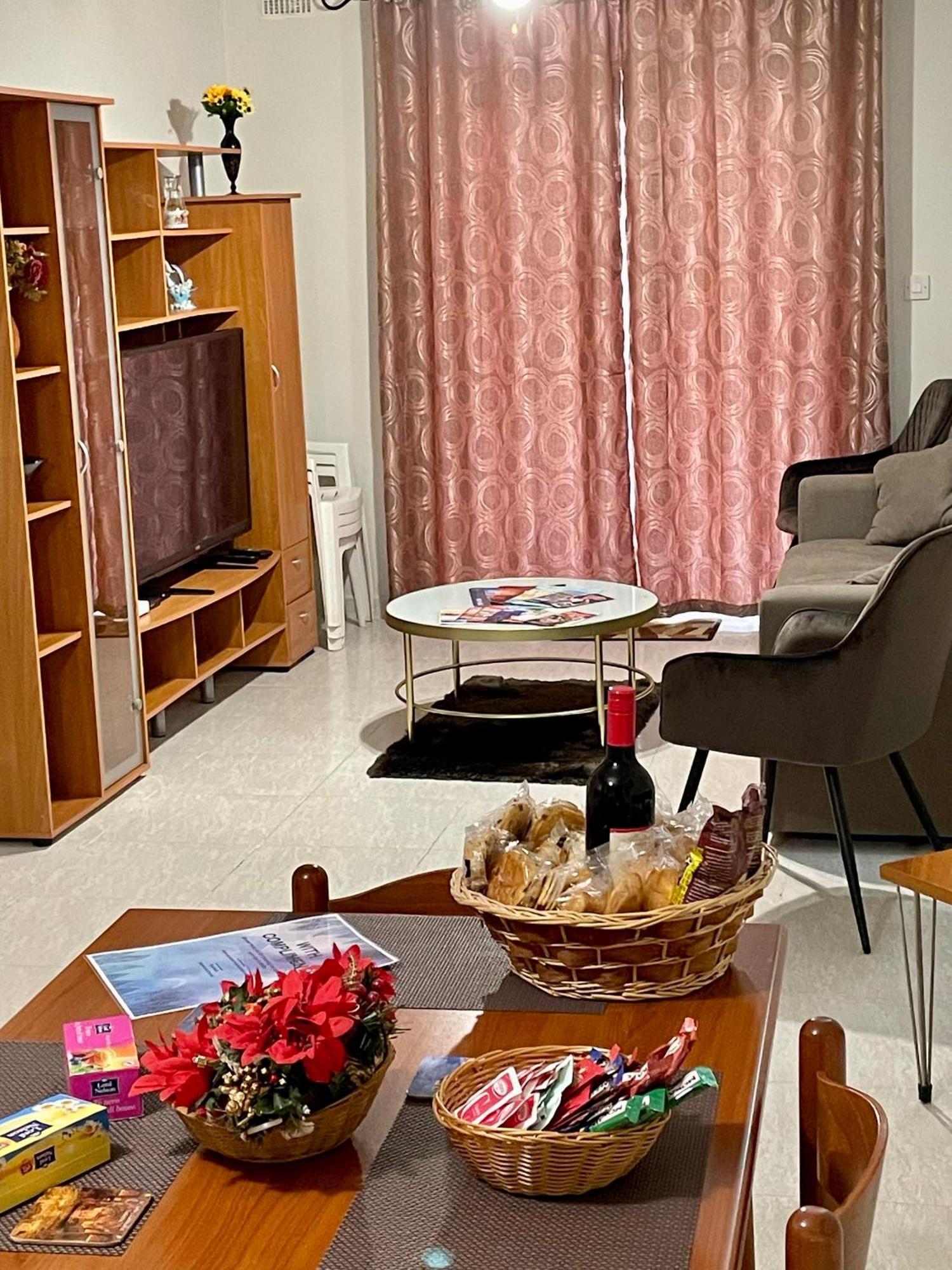 Regent Court - 3 Bedroom Apartment Within Walking Distance From Seafront Сент-Полс-Бей Экстерьер фото