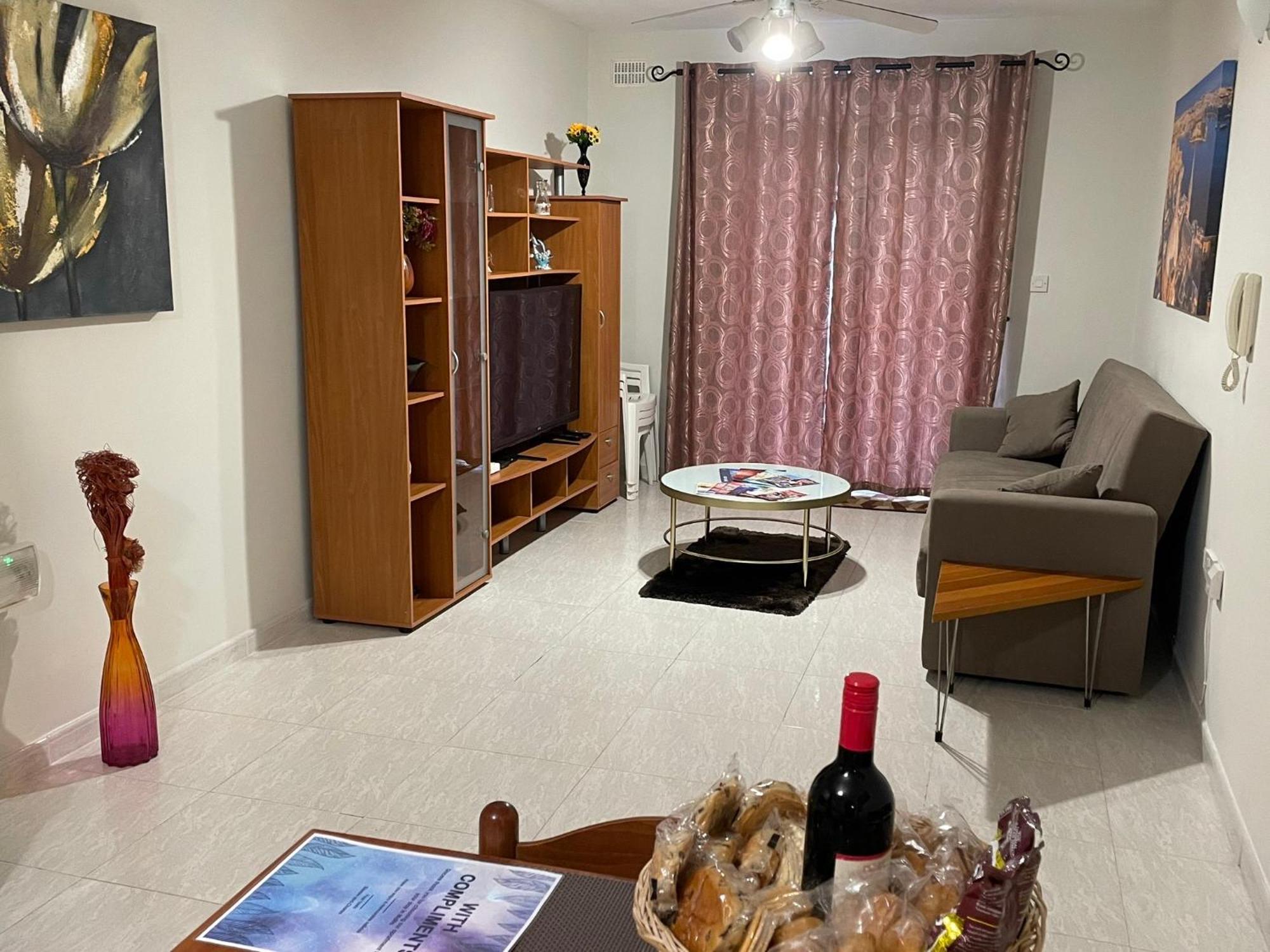 Regent Court - 3 Bedroom Apartment Within Walking Distance From Seafront Сент-Полс-Бей Экстерьер фото